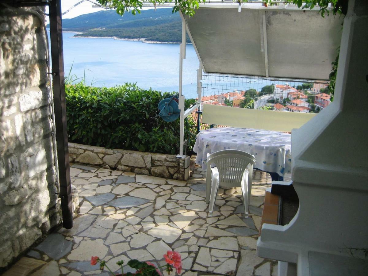 Luxury 1 Bedroom Apartment In Rabac Exterior photo