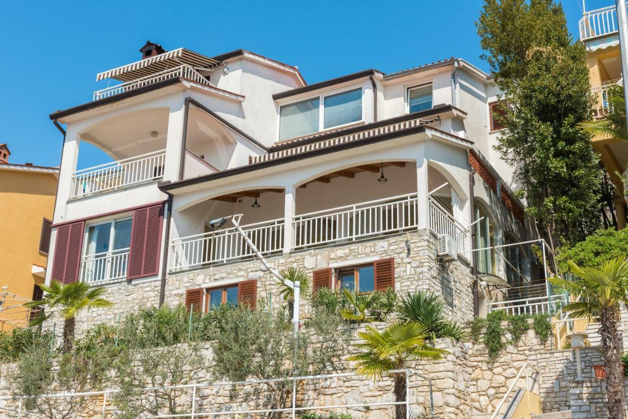 Luxury 1 Bedroom Apartment In Rabac Exterior photo